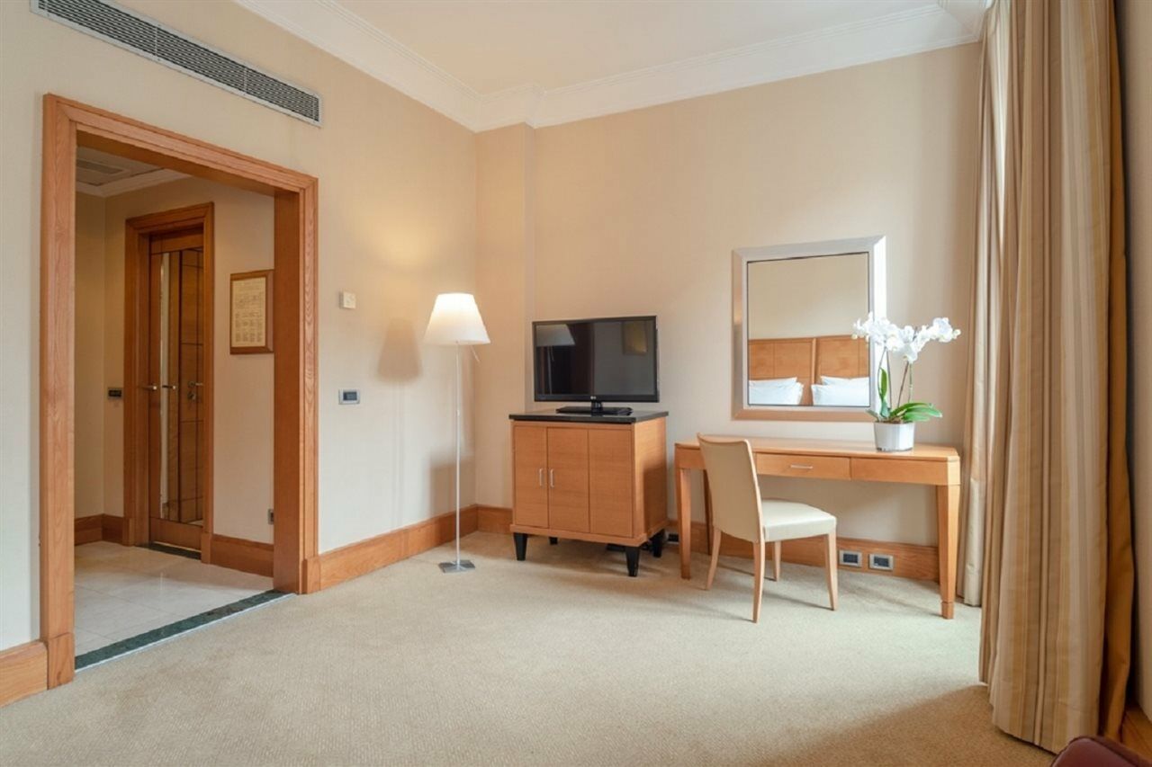 Room Mate Collection Mia, Rome Colosseum Zewnętrze zdjęcie